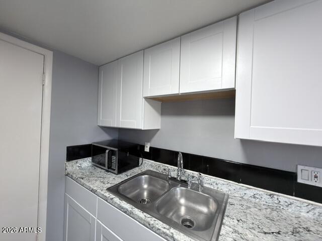 Building Photo - 3326 W Las Palmaritas Dr