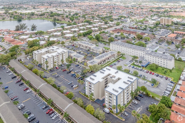 6465-6485 W 24th Ave - Context - El Tesoro Apartments