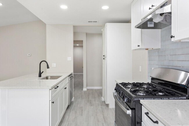 Foto del edificio - 9604 Crown Ridge Rd