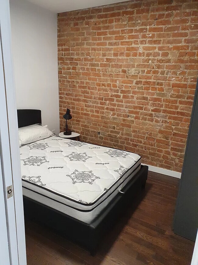 Photo du bâtiment - 4053 Rue Cartier