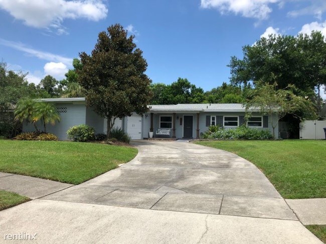 Building Photo - 3 br, 2 bath House - 1937 Strathaven Rd