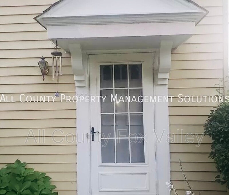 Foto principal - 235 Winfield Ct