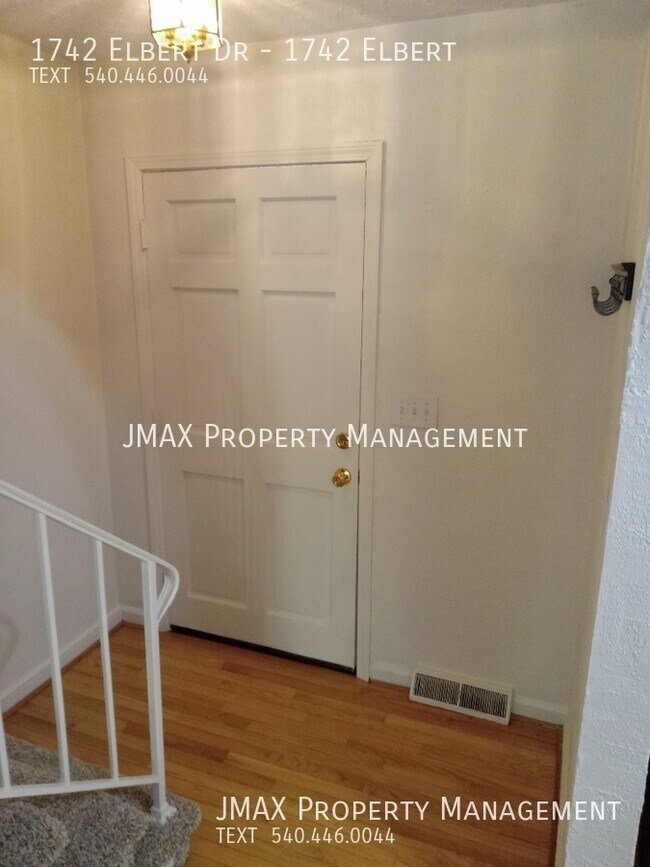 Building Photo - This property has a no security deposit op...