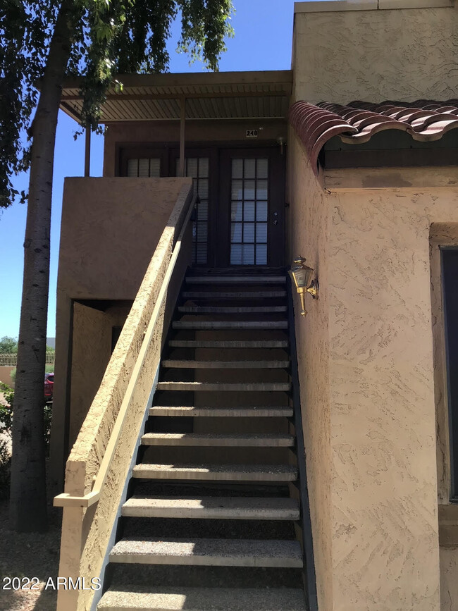 Building Photo - 4901 S Calle Los Cerros Dr