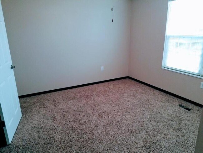 Foto del edificio - 1305 S G Ave, Unit 32