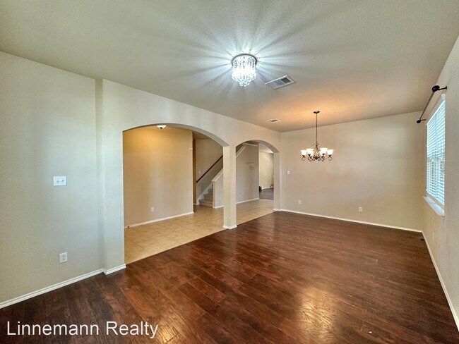 Building Photo - 4 br, 2.5 bath House - 6802 Indian Hawthorne