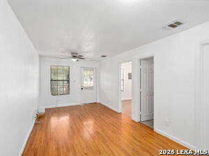 Foto del edificio - 508 Randall Ave