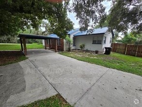 Building Photo - 303 S Palm Ave
