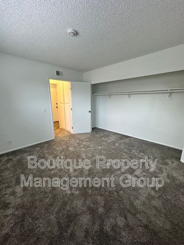 Foto del edificio - 2695 N Canal St