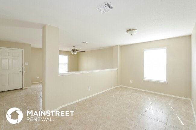 Building Photo - 8408 Heights Valley
