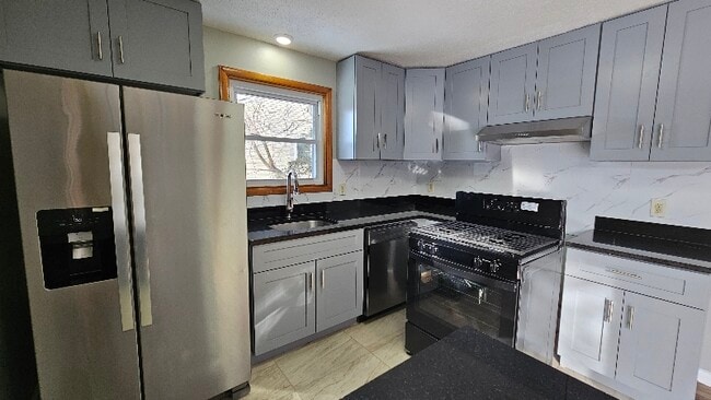 Foto del edificio - 32 Morrison St