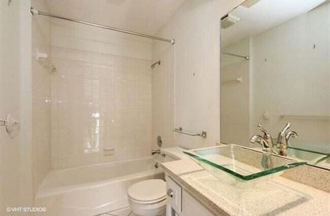 Foto del edificio - Gorgeous West Shawnee Home-Available NOW!!