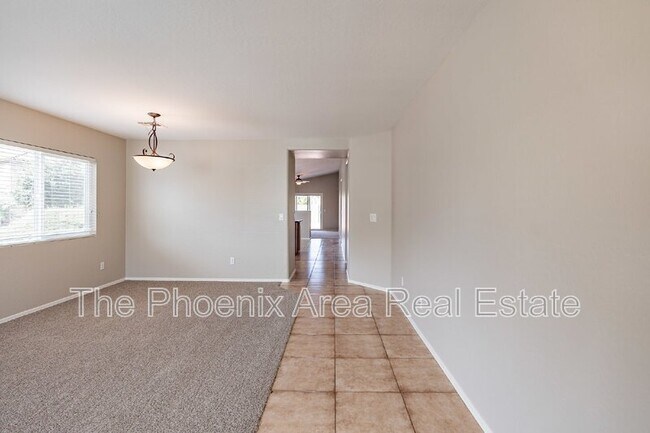 Foto del edificio - 28214 N Quartz Way