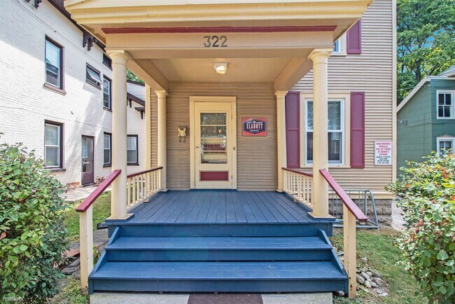 Building Photo - 322 Catherine St