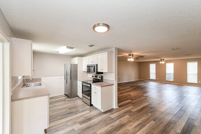 Foto del edificio - 2891 Gatling Blvd