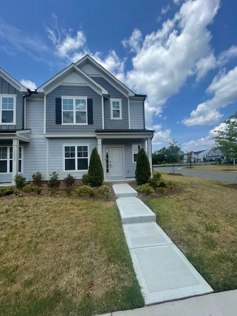 Foto principal - Brand new house in Steele Creek!