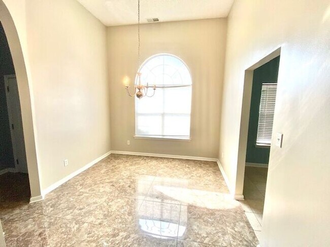 Foto del edificio - Beautiful Home in SH now available for Rental