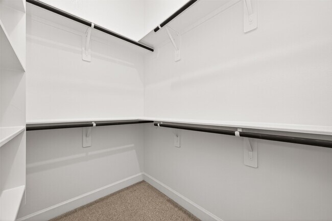Foto del edificio - 29731 Brushy Gables Dr