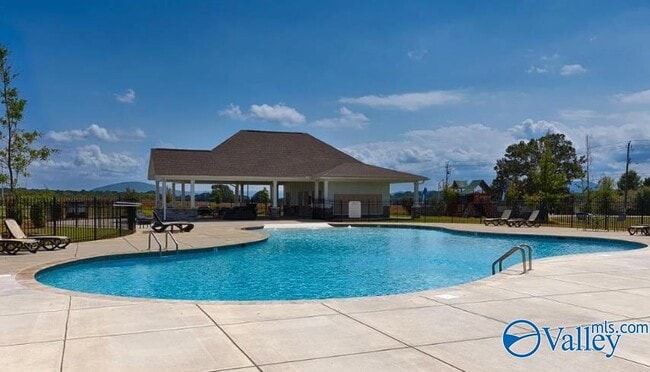 Foto del edificio - 336 Jackson Pt Cir