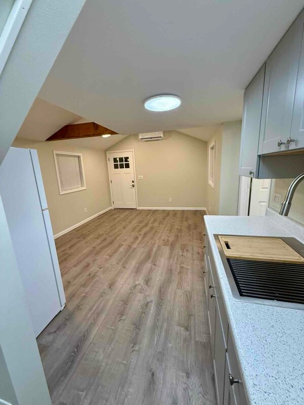 Foto del edificio - 1155 W Hendrickson Rd