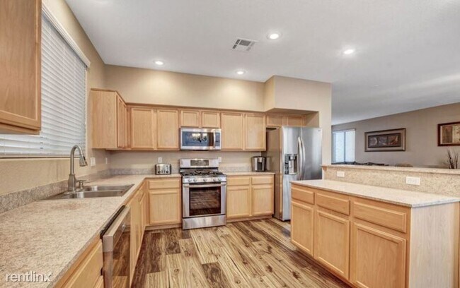 Building Photo - 4 br, 3 bath House - 6909 N Campbell Road ...