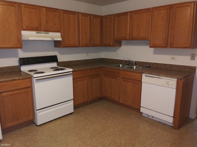 Foto del edificio - 2 br, 1 bath Apartment - 1142 Florence Dr B