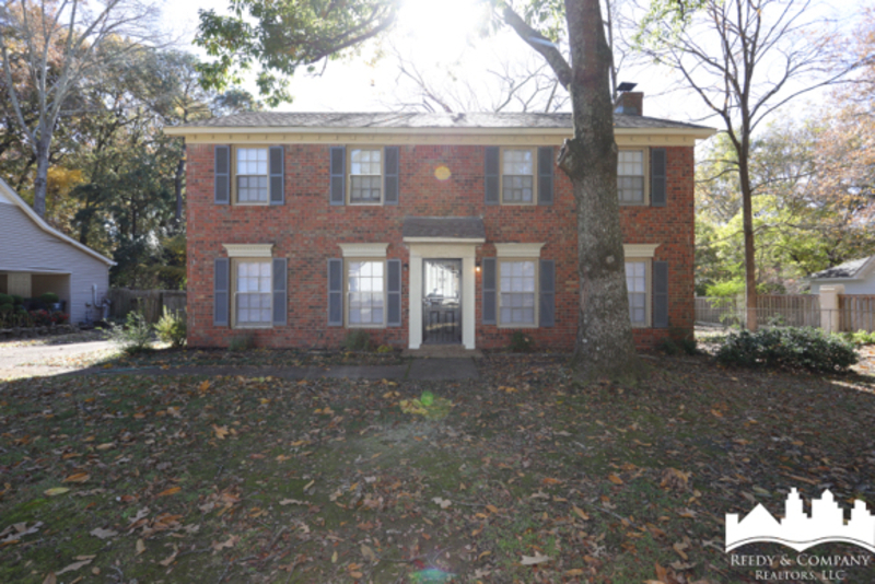 Primary Photo - 7033 Stout Rd