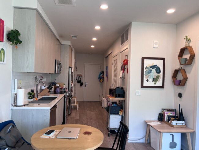 Photo - 1200 N Fayette St Apartment