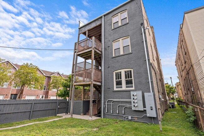 Foto del edificio - 1101 S Oak Park Ave