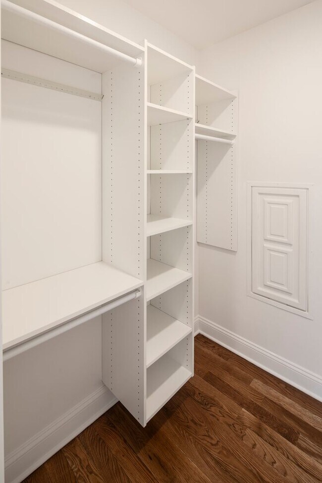 Interior Photo - Legion Manor: In-Unit Washer & Dryer, Cold Water Included, Elevator, Fitness Center, and Cat & Do...