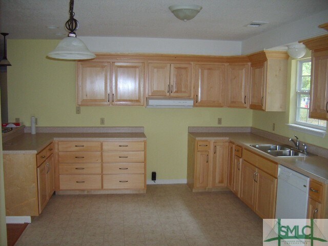 Foto del edificio - 64 Kings Way