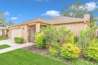 Building Photo - 6603 Pauma Dr
