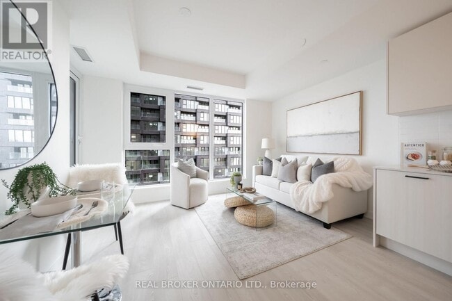 Building Photo - 1 Quarrington Lane