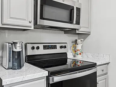 Foto del edificio - 1228 SW 75th Dr