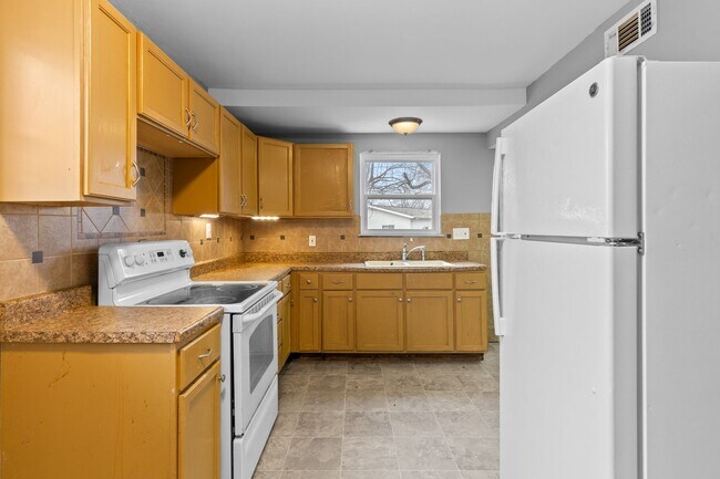 Foto del edificio - Cute Florissant Rental- MOVE IN READY!