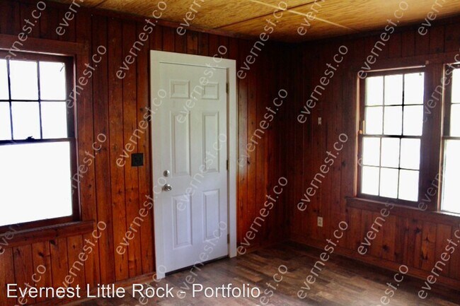 Building Photo - 1 br, 1 bath House - 709 Mc Henry St B