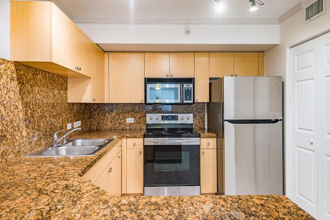 Foto del edificio - 810 Villa Cir