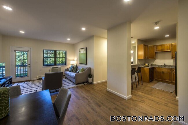 Foto del edificio - 757 Highland Ave