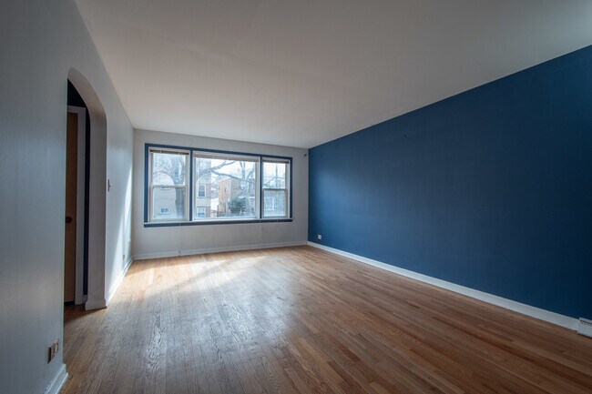 Foto del edificio - 2626 W Fitch Ave