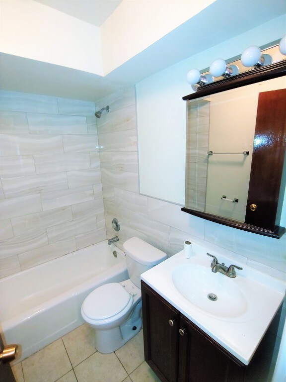 Foto del edificio - Super-Sized Edgewater Studio