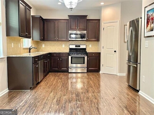 Photo - 4408 Black Hills Dr NW House