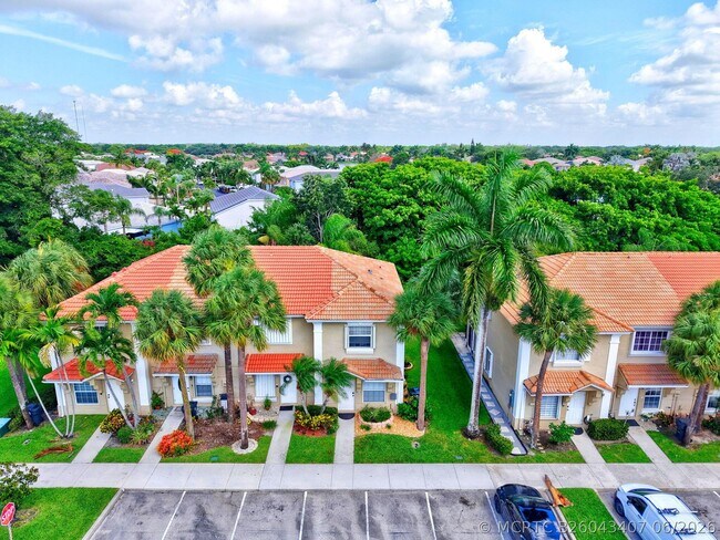 Foto del edificio - 6917 Crooked Fence Dr