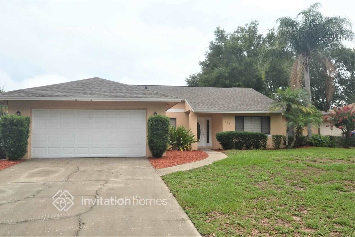 Foto principal - 5641 Westview Dr