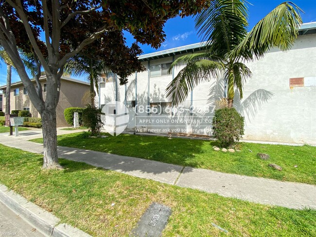 Building Photo - 12681 Morningside Ave