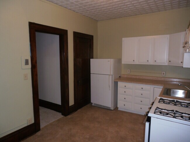 Foto del edificio - 1635 Sherburne Ave