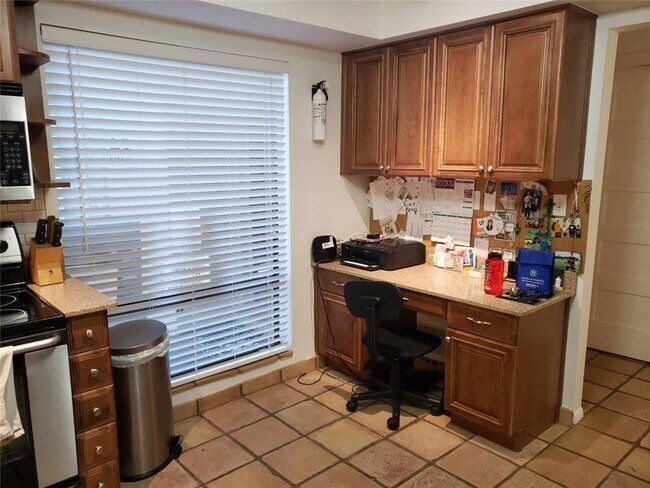Foto del edificio - 1804 SW 53rd Ave