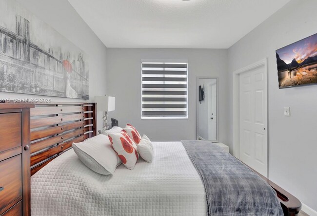 Foto del edificio - 11227 SW 230th Ter