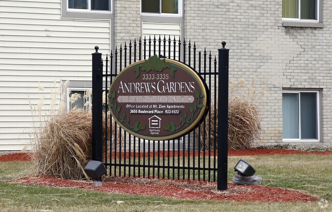 Andrews Gardens Apartments Indianapolis In Apartments Com