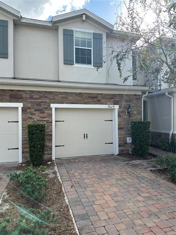 7629 Aloma Pines Ct, Winter Park, FL 32792 Townhome Rentals in Winter