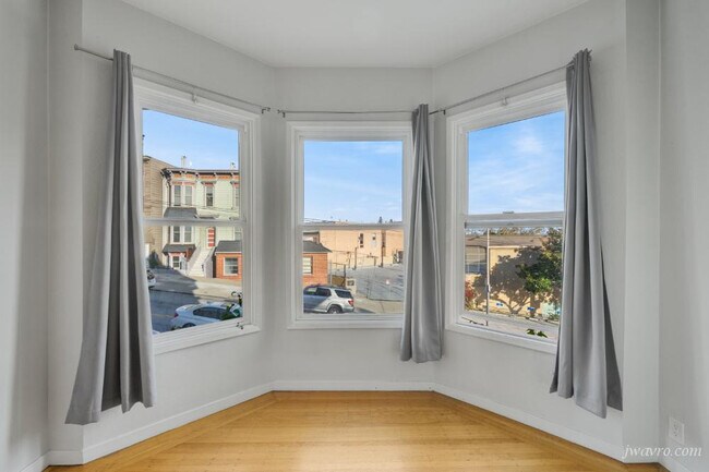 Foto del edificio - 354 Castro St